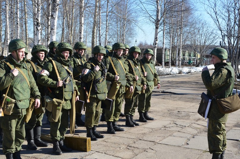 ВЧ21514. Проведение инструктажа солдатам
