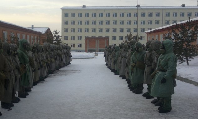 ВЧ64670. Солдаты части на занятиях